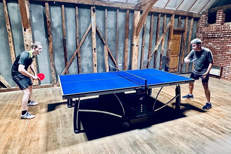 Matt Stringer and Sanjay Saptarshi take to the table for their one-sided contest.