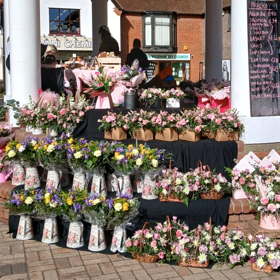 Le Fleur – flowers for sale at the bandstand