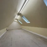 Internal plastering of a long room