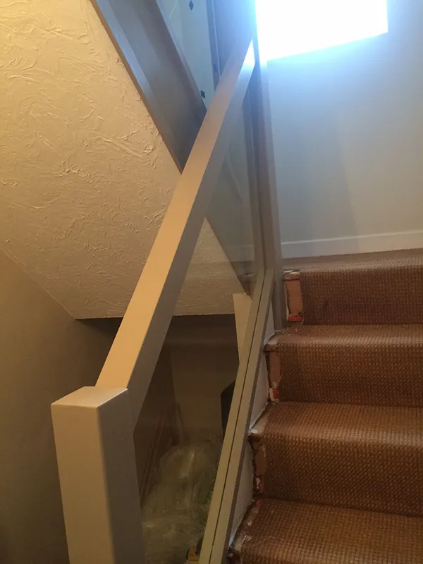 House glass bannisters installed